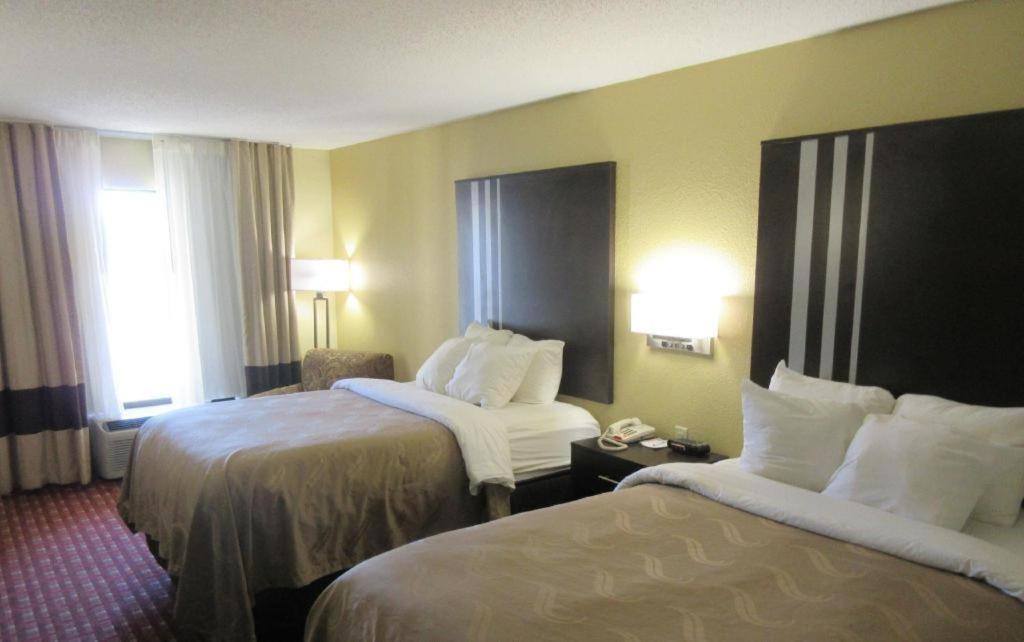 Quality Inn Andalusia Esterno foto